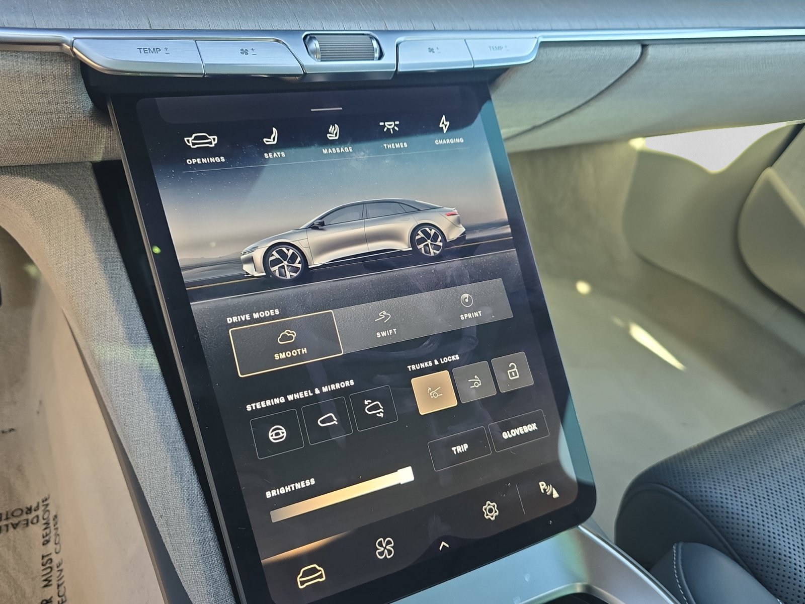 Used 2022 Lucid Air Dream Edition AWD/4WD image 18