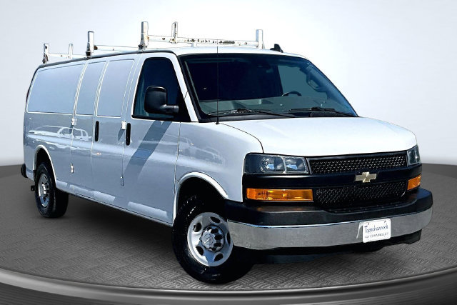 Used 2019 Chevrolet Express 2500 Extended w/ Driver Convenience Package RWD image 3