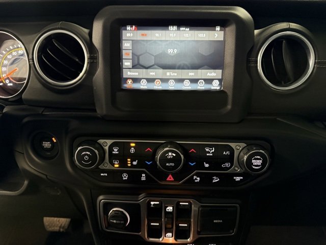 Used 2018 Jeep Wrangler Unlimited Sahara w/ Dual Top Group image 15