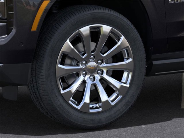 New 2025 Chevrolet Suburban Premier image 9