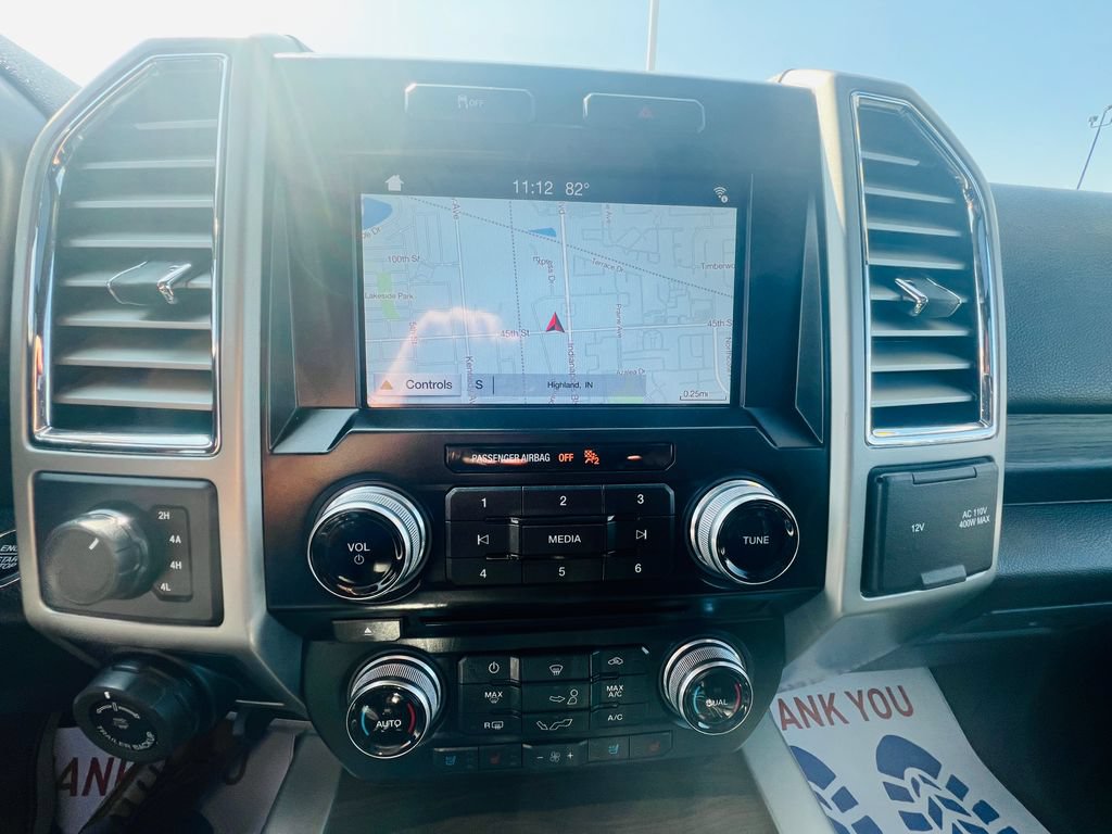 Used 2016 Ford F150 Lariat w/ Equipment Group 502A Luxury AWD/4WD image 28