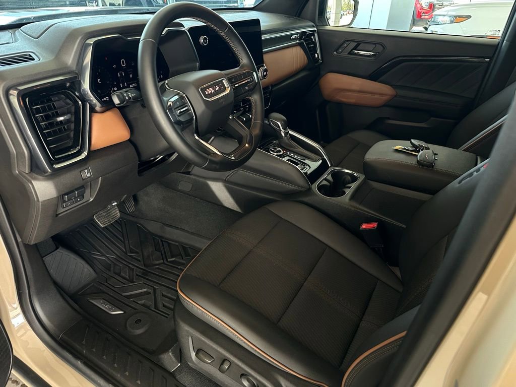 Certified 2024 GMC Canyon AT4 w/ Technology Package image 3