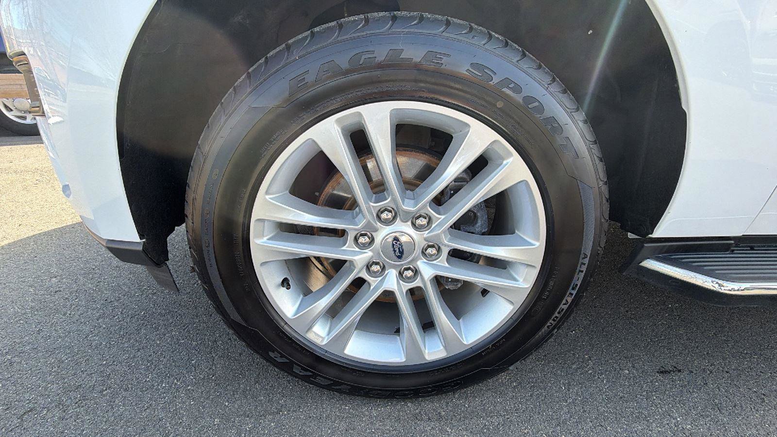 Used 2022 Ford Expedition Max XLT AWD/4WD image 9