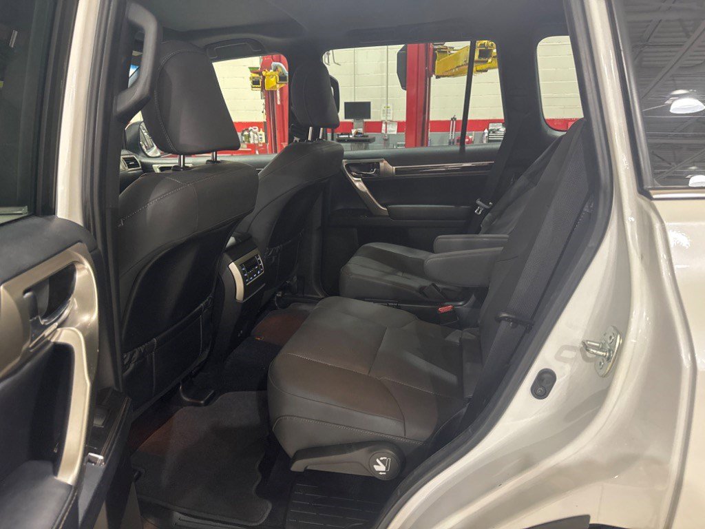 Used 2021 Lexus GX 460 Premium AWD/4WD image 7