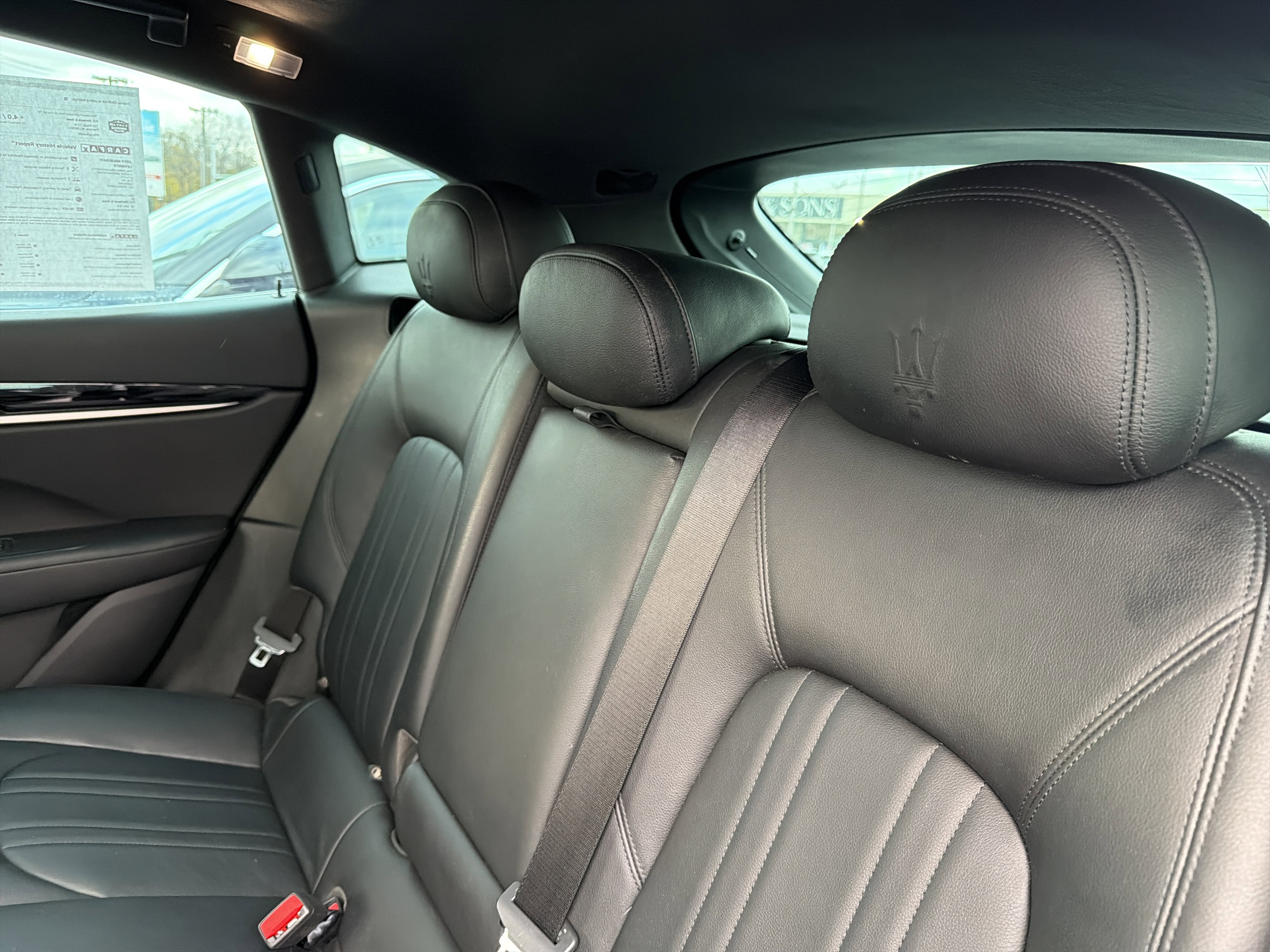 Used 2019 Maserati Levante image 22