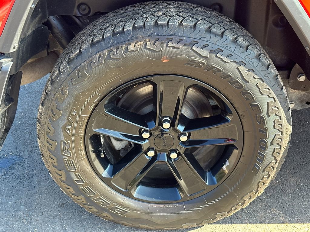 Used 2022 Jeep Wrangler Unlimited Sahara image 17