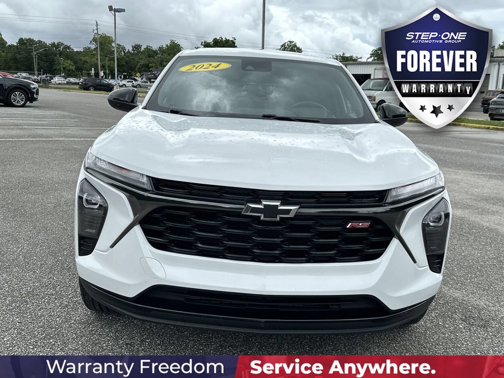 Used 2024 Chevrolet Trax RS FWD image 10