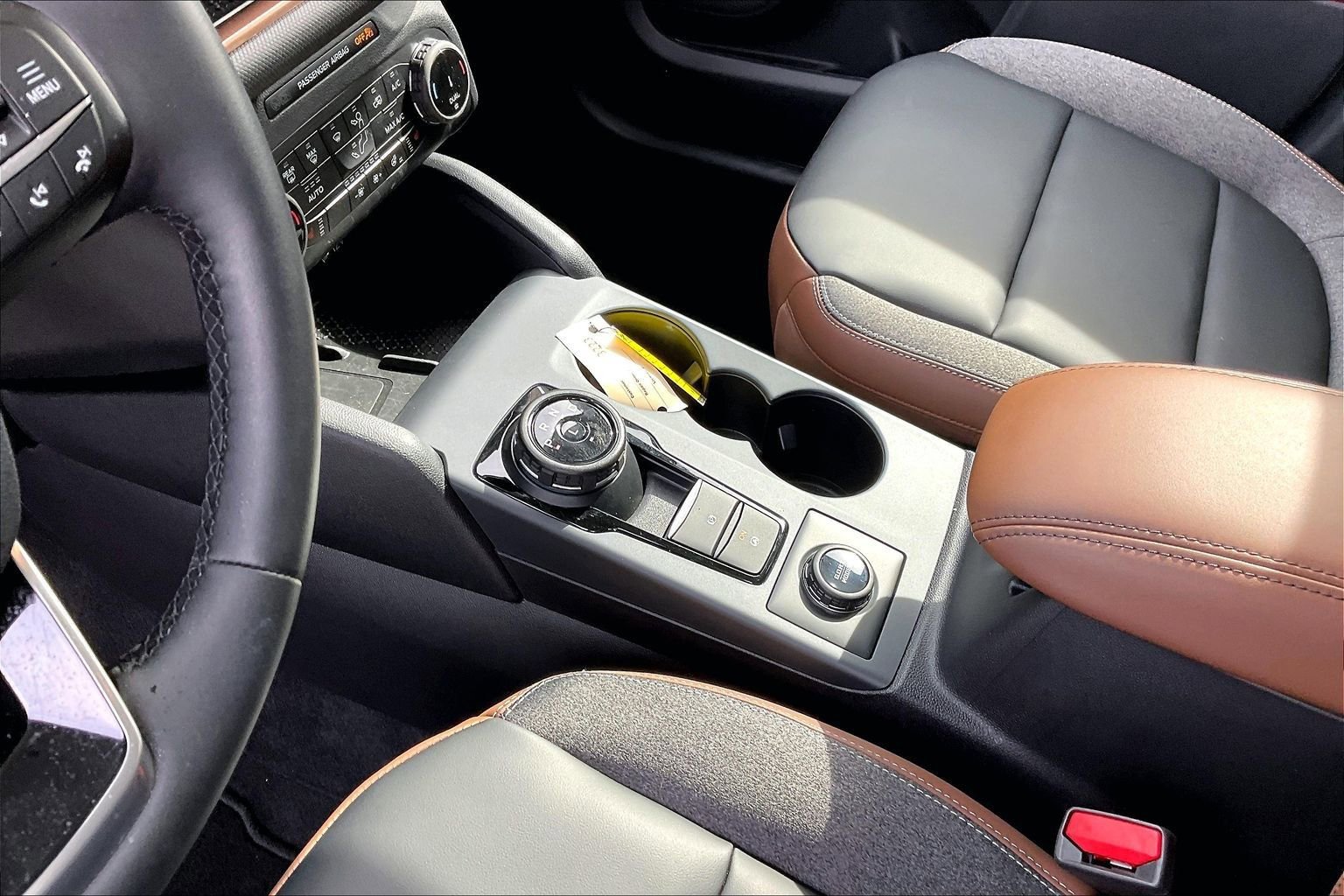 Used 2024 Ford Bronco Sport Outer Banks w/ Tech Package image 18