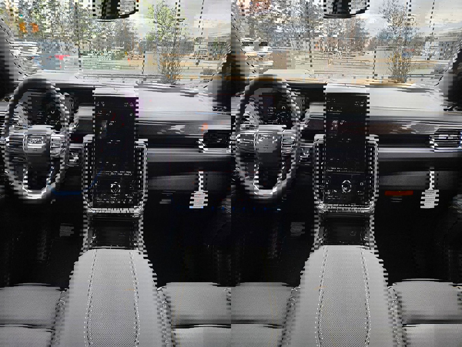 New 2026 GMC Yukon Elevation image 24