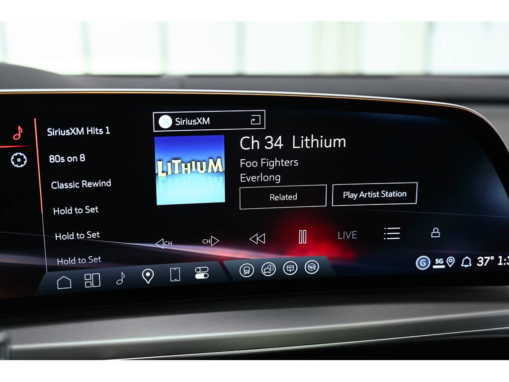 New 2026 Cadillac Lyriq V w/ Exterior Carbon Fiber Package AWD/4WD image 37