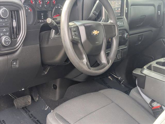 Used 2021 Chevrolet Silverado 2500 Custom w/ Custom Value Package image 9