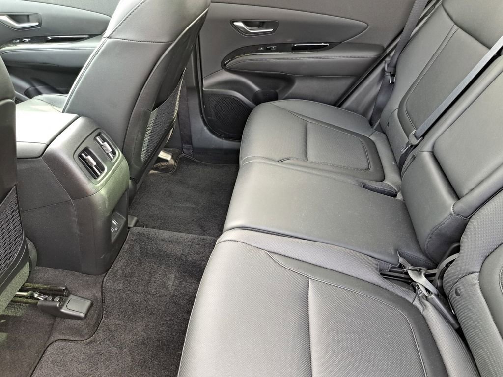 Used 2022 Hyundai Tucson Limited image 23