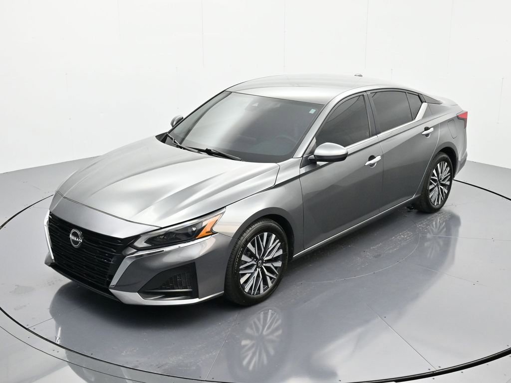 Used 2023 Nissan Altima 2.5 SV image 28