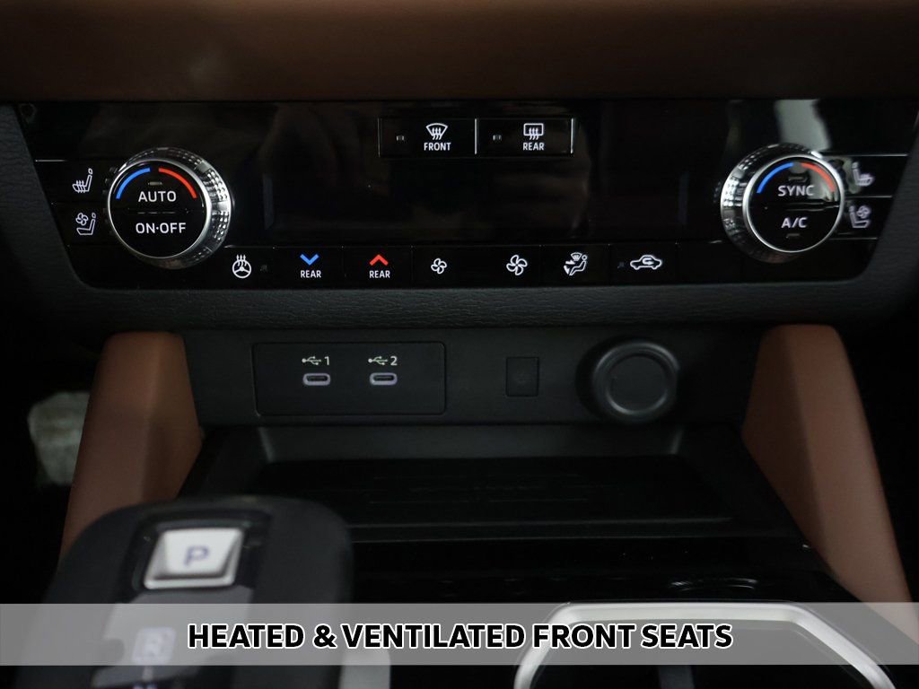 New 2026 Mitsubishi Outlander SEL FWD image 10
