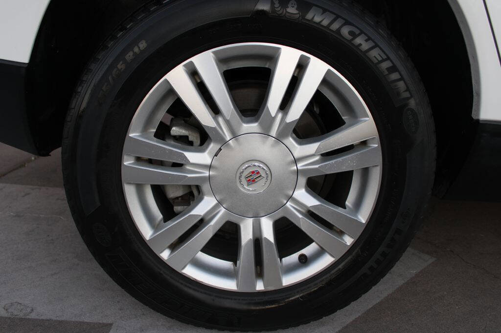 Used 2015 Cadillac SRX Luxury image 17
