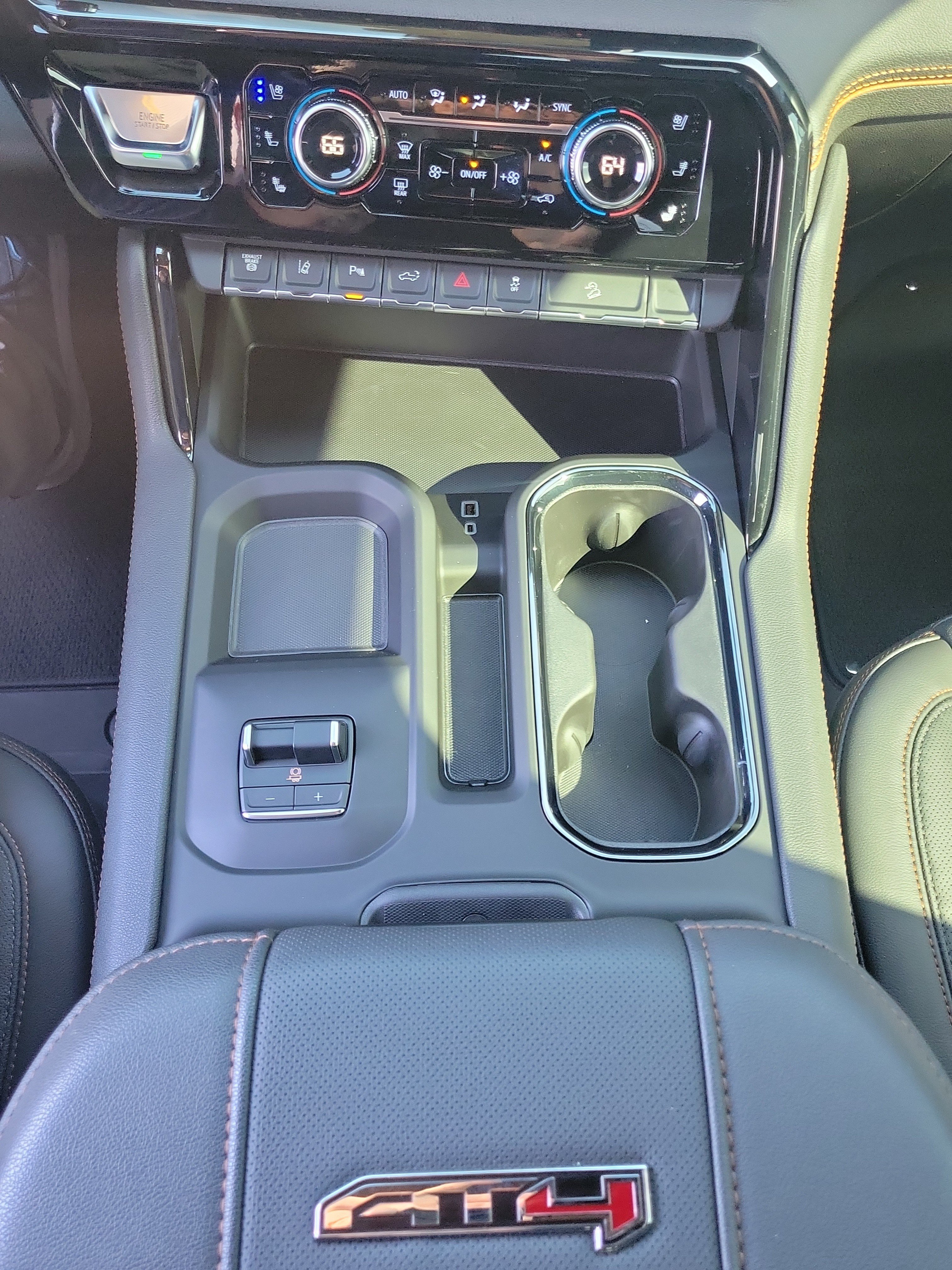 Used 2026 GMC Sierra 2500 AT4 w/ AT4 Premium Plus Package AWD/4WD image 25