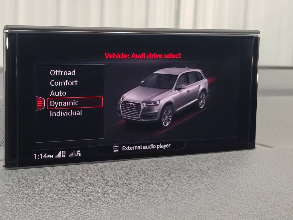 Used 2018 Audi Q7 3.0T Prestige w/ Prestige Package AWD/4WD image 50