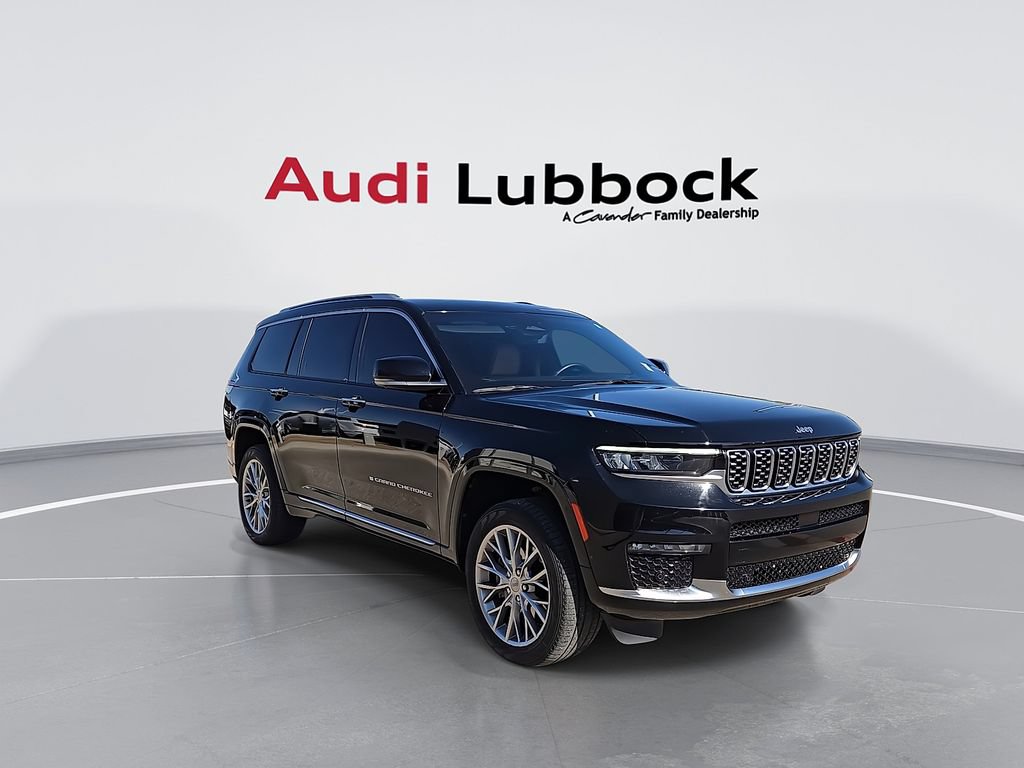Used 2023 Jeep Grand Cherokee L Summit w/ Advanced Protech Group IV AWD/4WD image 3