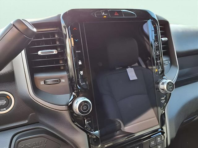 New 2026 RAM 2500 Tradesman AWD/4WD image 21