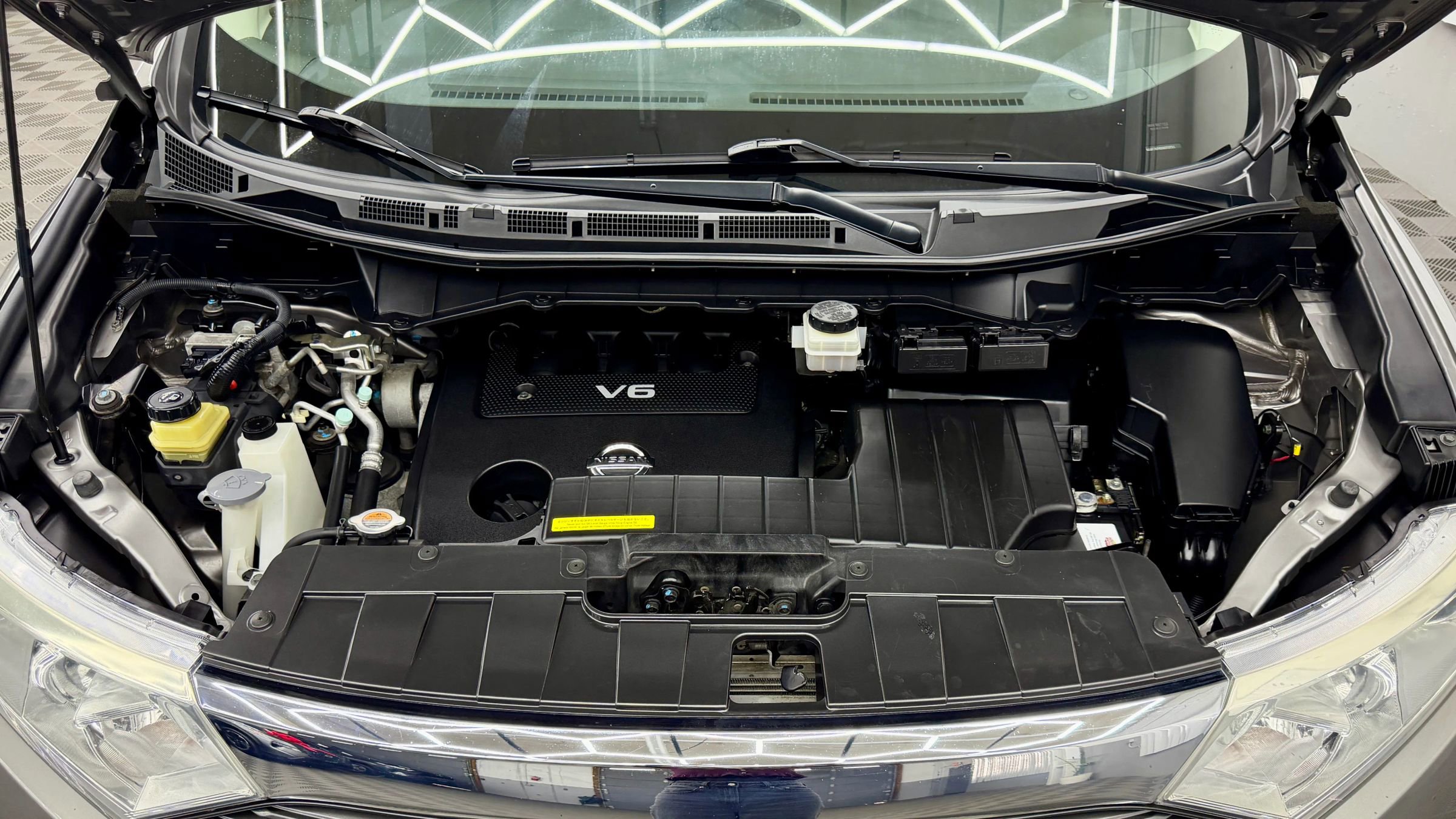 Used 2013 Nissan Quest SL w/ Value Cargo Pkg image 22