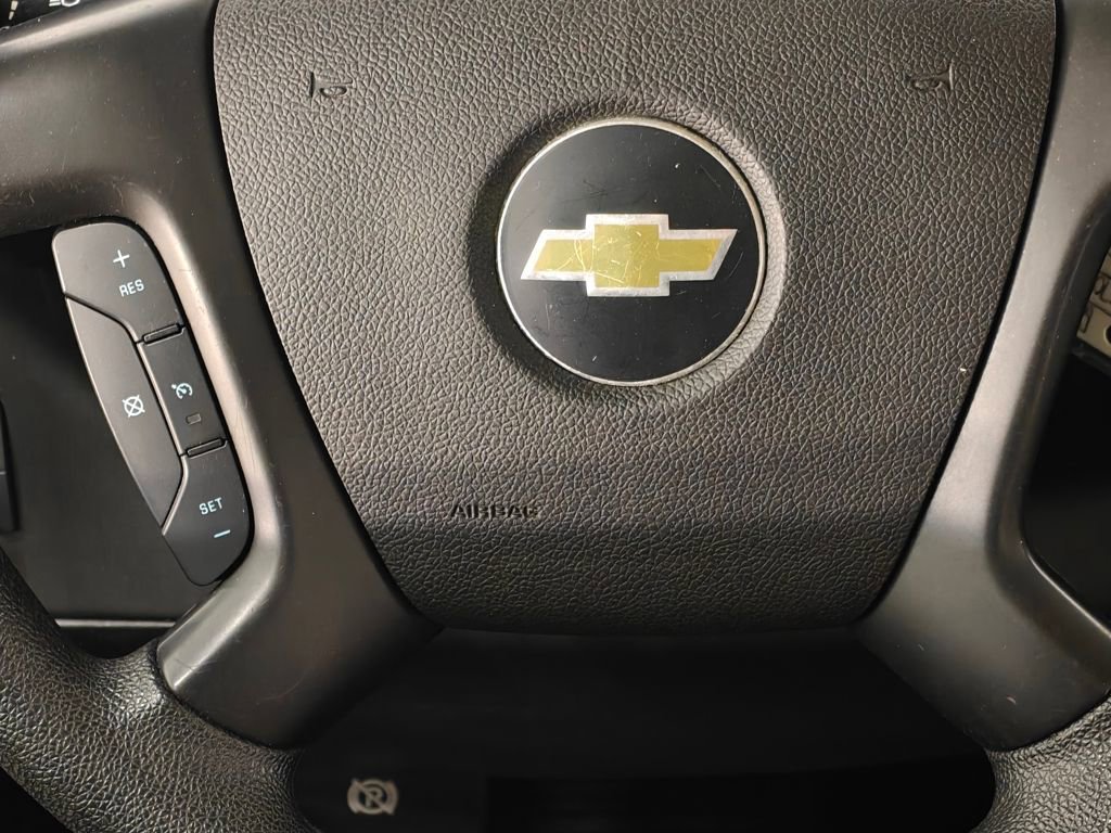 Used 2016 Chevrolet Express 3500 LT w/ LT Preferred Equipment Group RWD image 5
