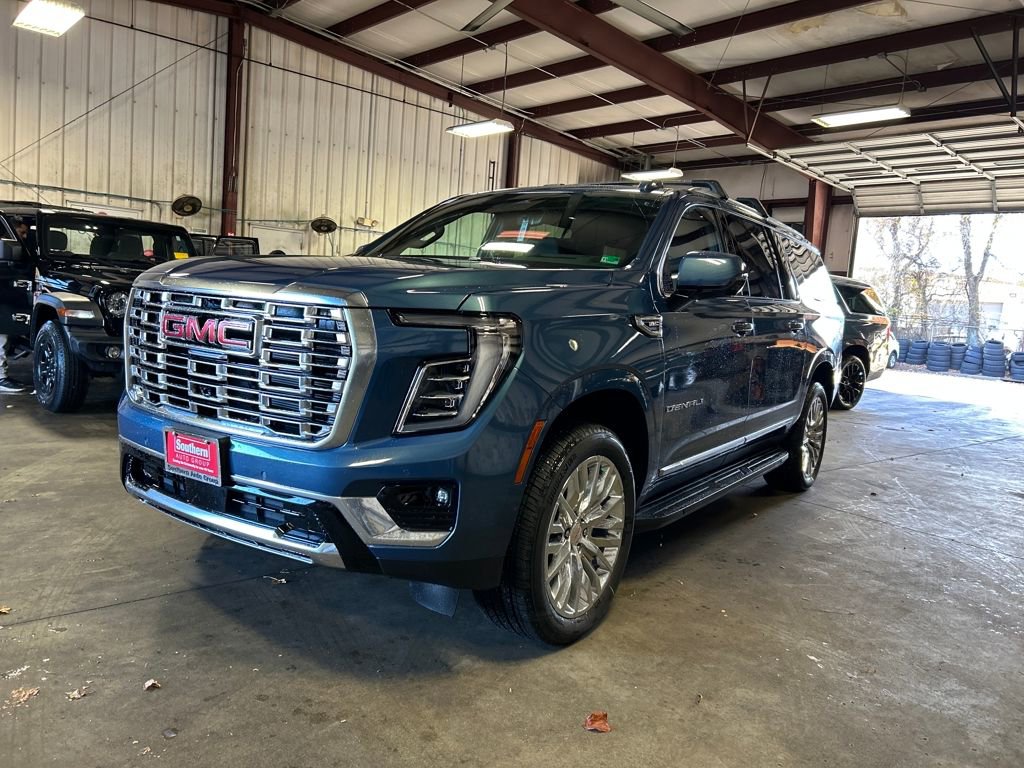 New 2026 GMC Yukon XL Denali image 2