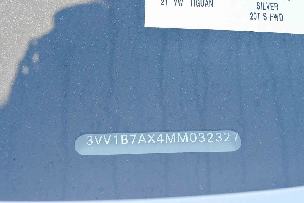 Used 2021 Volkswagen Tiguan S image 32