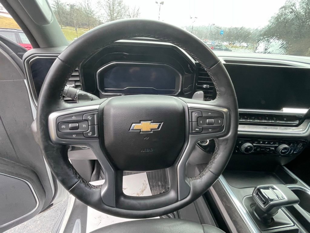Certified 2024 Chevrolet Silverado 1500 LTZ image 34