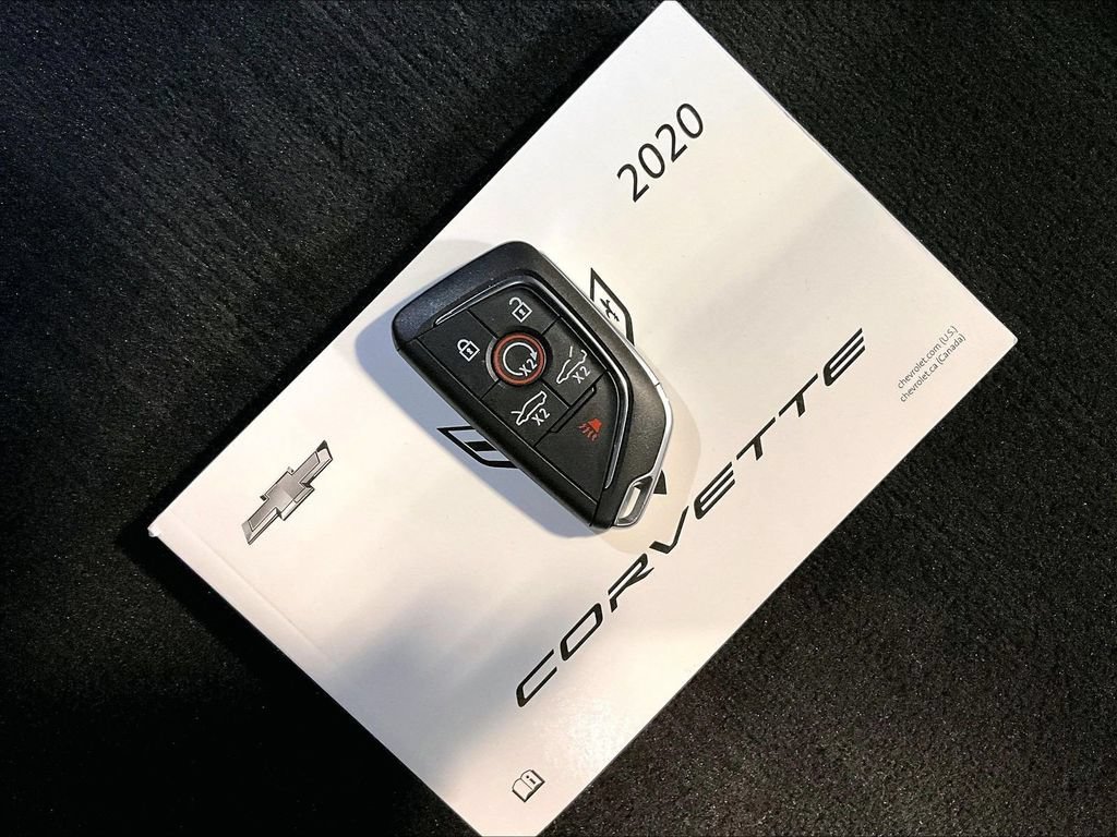 Used 2020 Chevrolet Corvette Stingray Preferred Cpe w/ 2LT Preferred Equipment Group RWD image 31