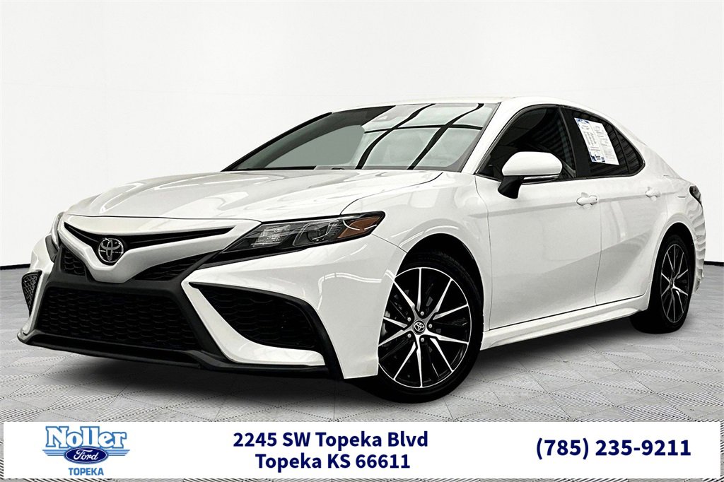 Used 2023 Toyota Camry SE