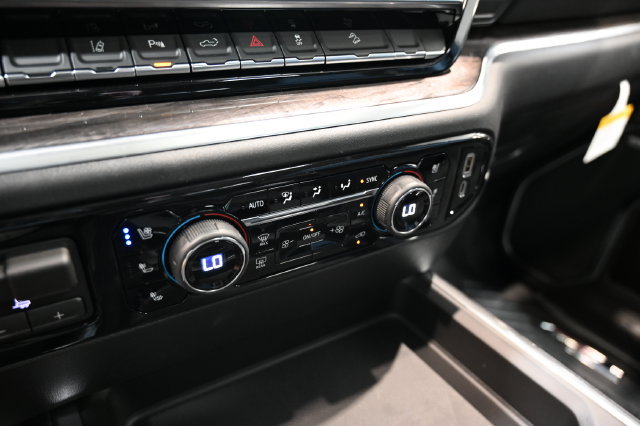 New 2026 Chevrolet Silverado 3500 LTZ w/ LTZ Plus Package AWD/4WD image 21