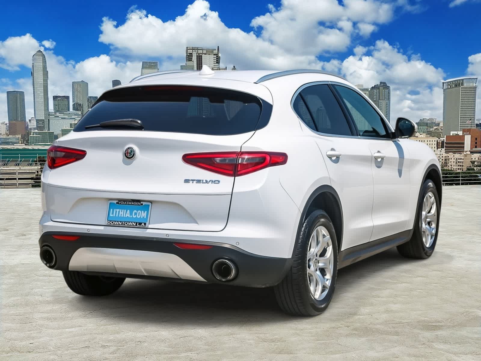 Used 2019 Alfa Romeo Stelvio RWD image 8