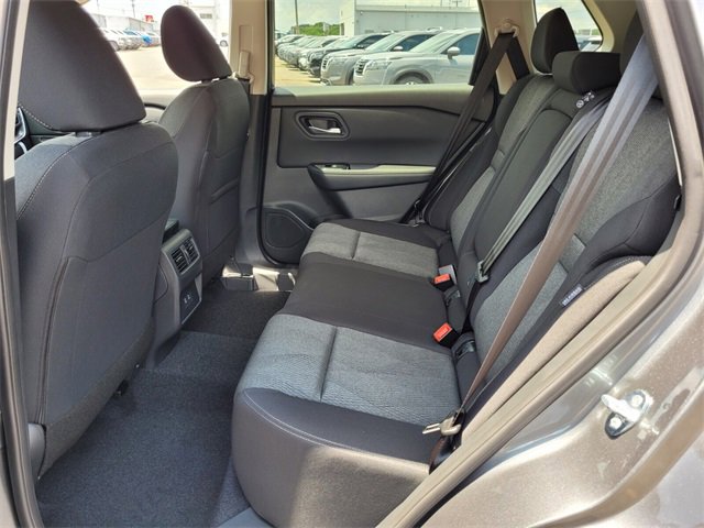 New 2025 Nissan Rogue SV image 7