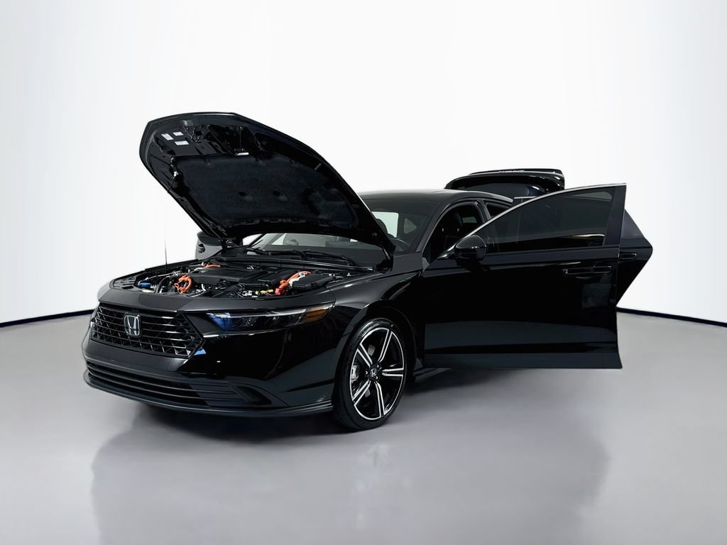 Used 2025 Honda Accord Sport image 21