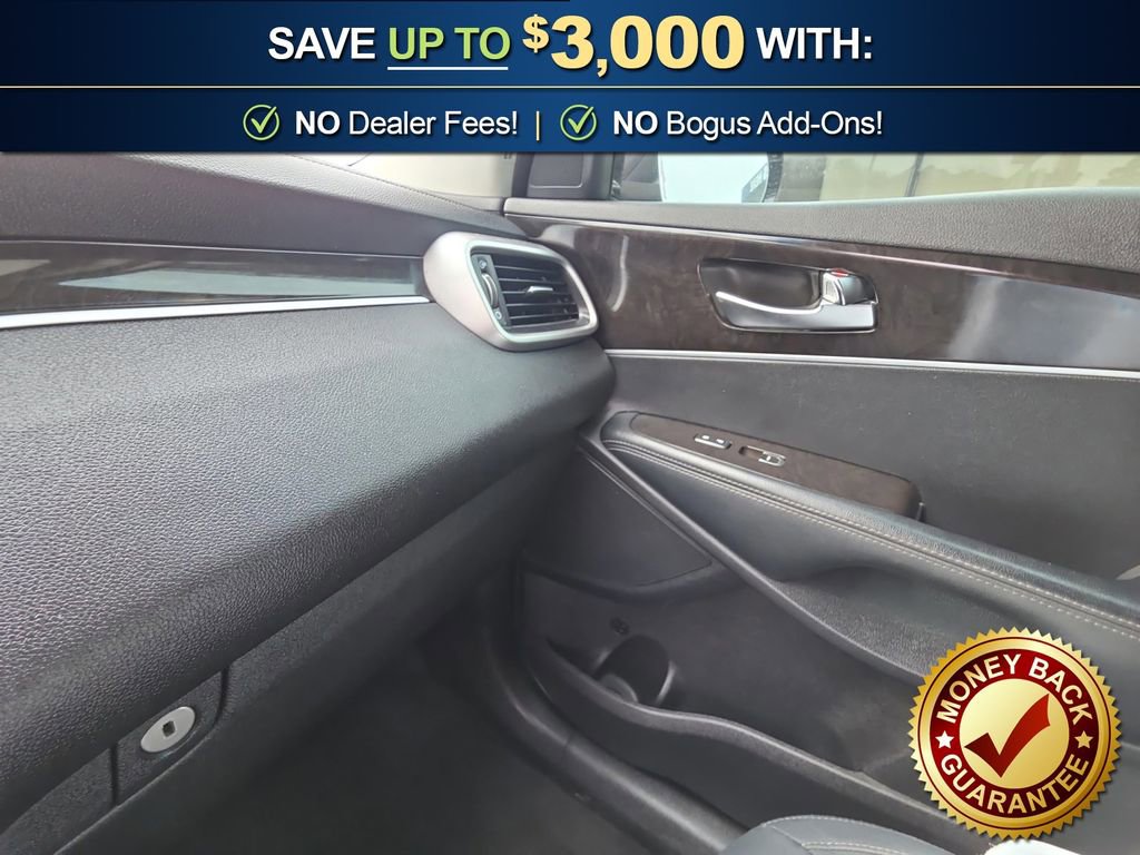Used 2017 Kia Sorento LX w/ LX Convenience Package image 29