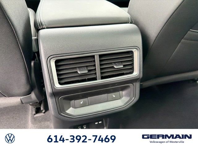 New 2026 Volkswagen Atlas Cross Sport SEL Premium R-Line image 19