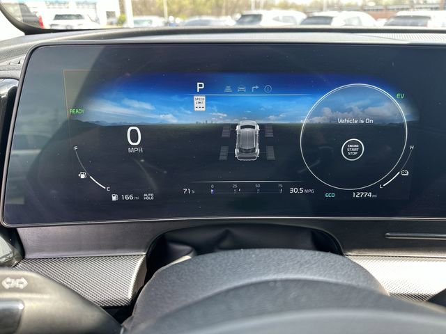 Used 2025 Kia Sportage SX Prestige image 13