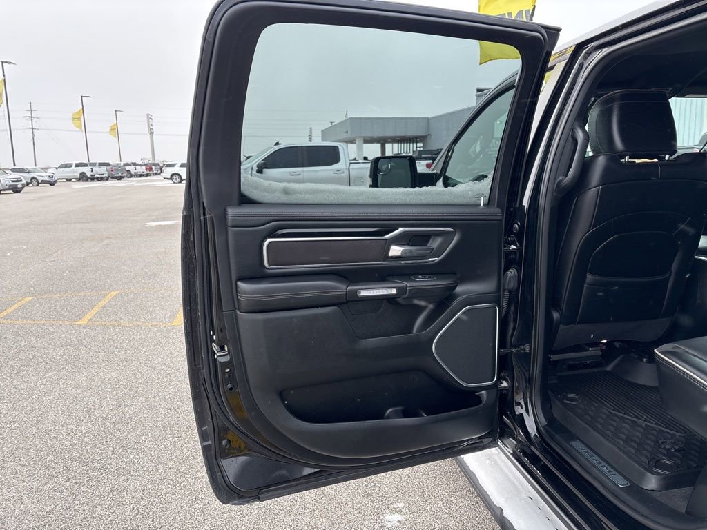 Used 2021 RAM 1500 Laramie w/ Night Edition image 45