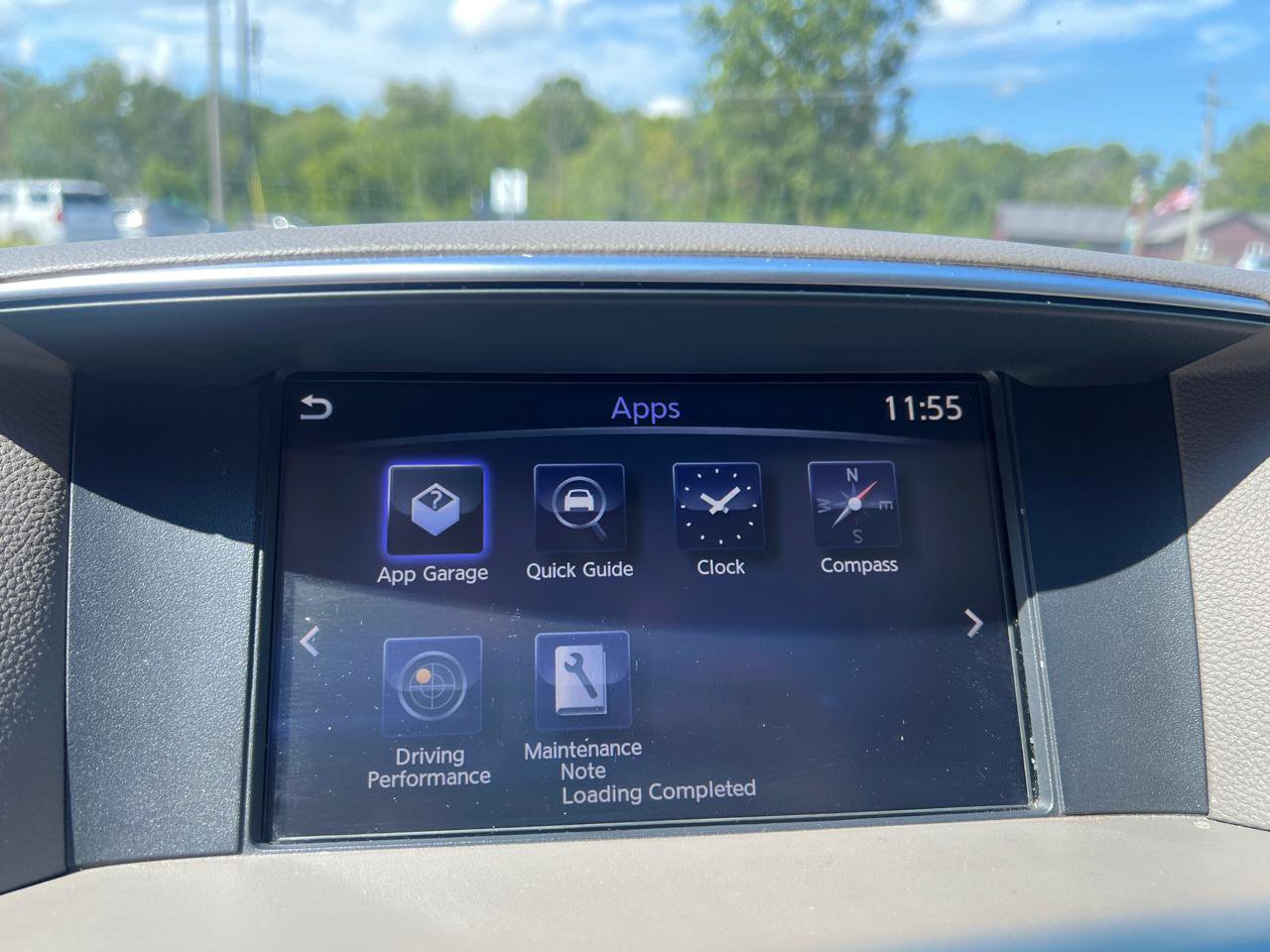 Used 2019 INFINITI Q70 Luxe RWD image 26