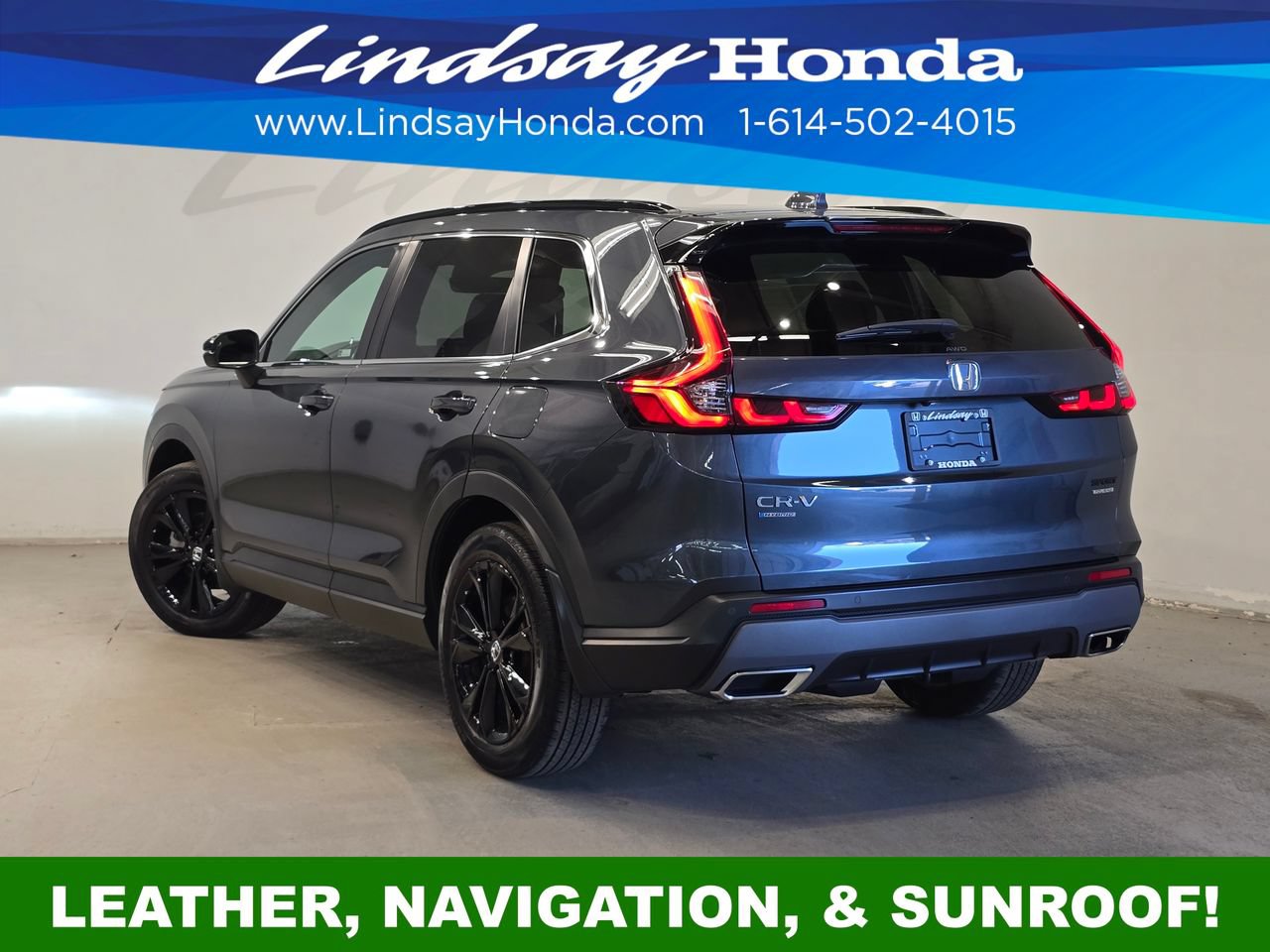 Used 2023 Honda CR-V Sport Touring image 4