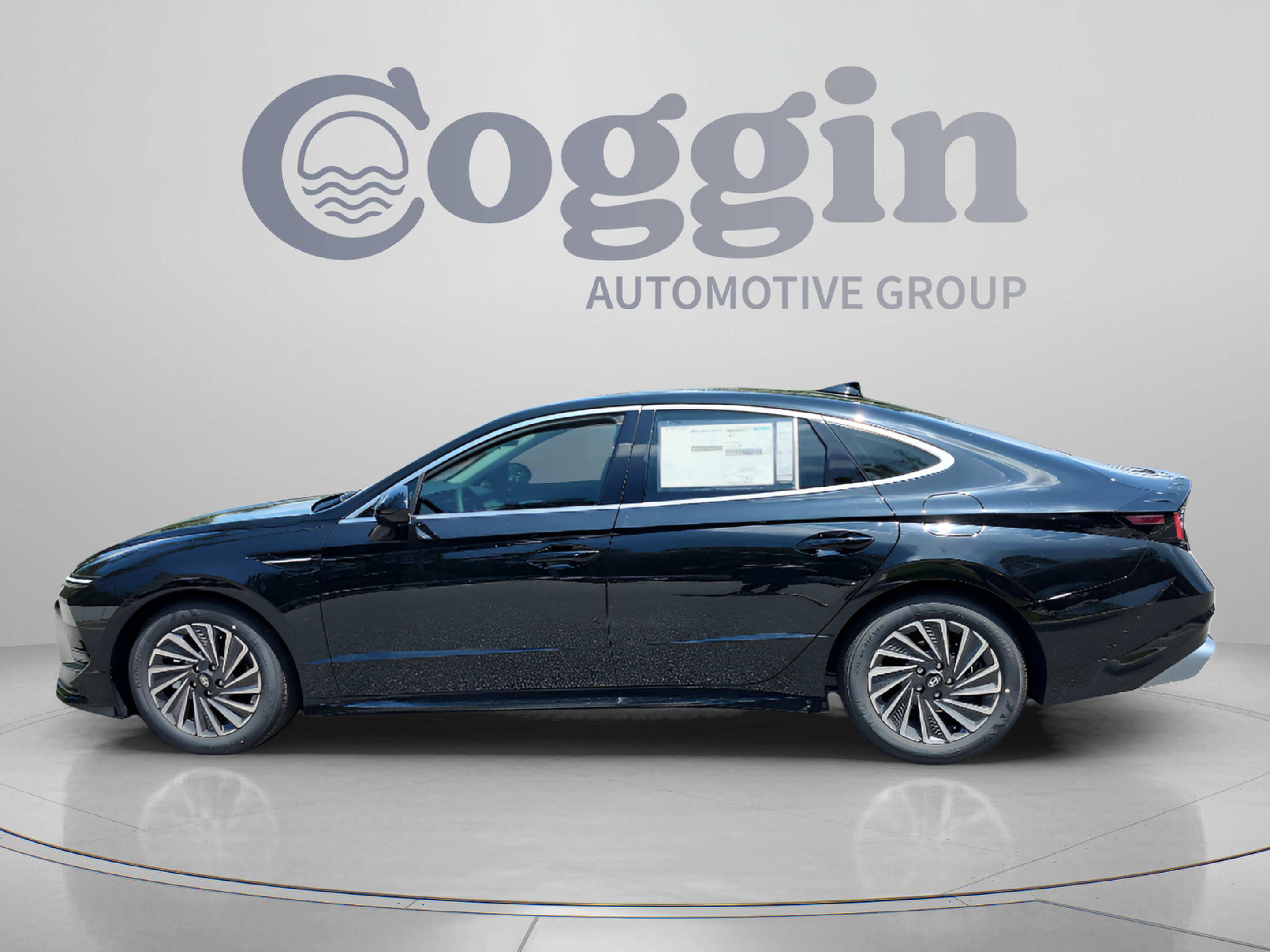 New 2026 Hyundai Sonata SEL FWD image 2