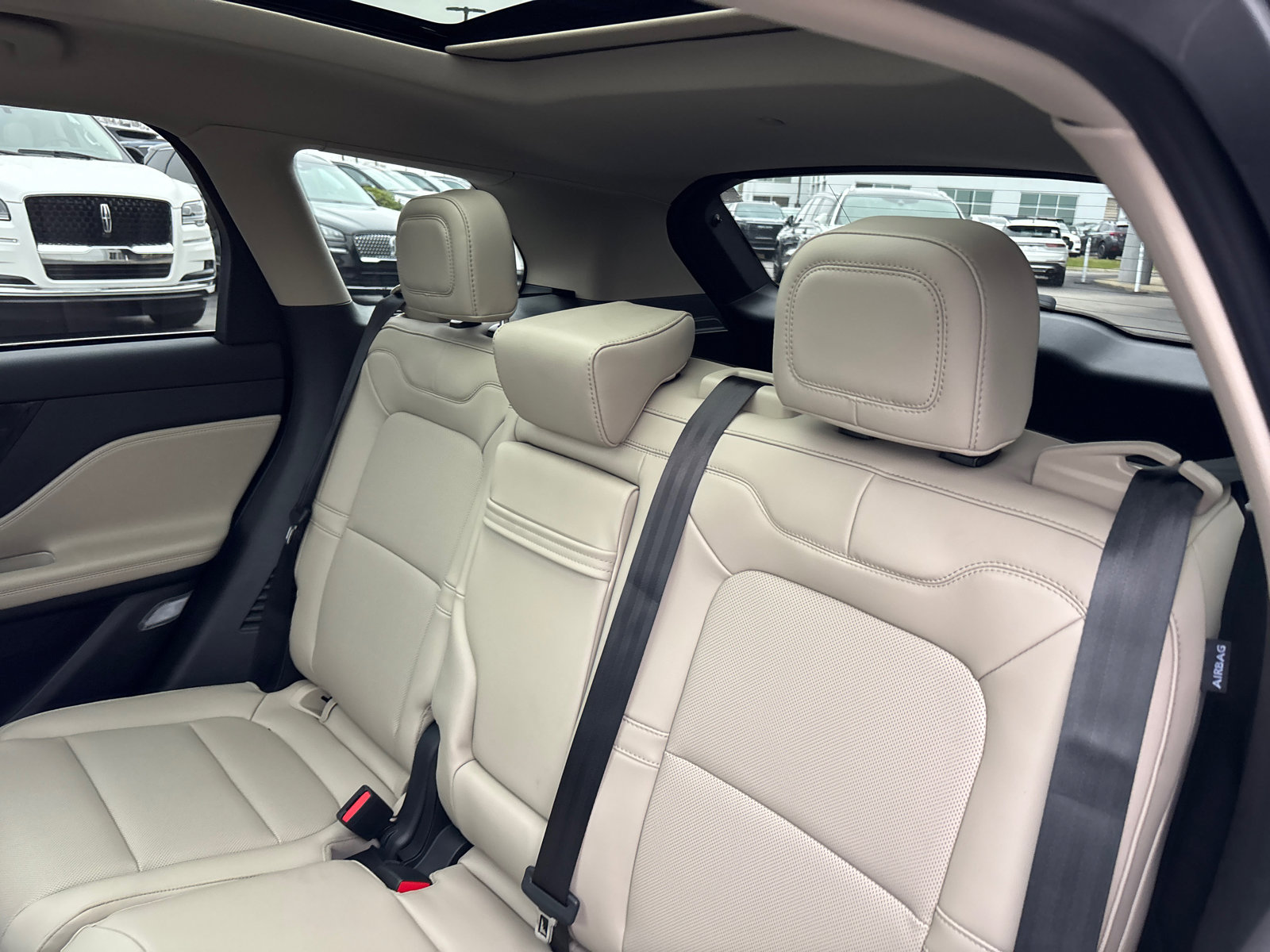 New 2026 Lincoln Corsair Premiere image 27