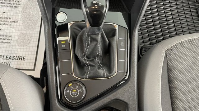 Used 2024 Volkswagen Taos S image 41