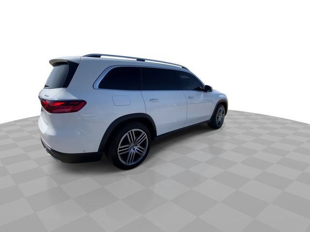 Used 2025 Mercedes-Benz GLS 450 4MATIC image 2