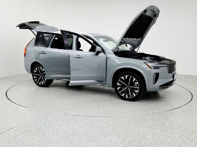 New 2026 Volvo XC90 T8 Plus w/ Protection Package Premier AWD/4WD image 10