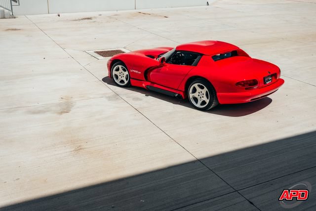 Used 1995 Dodge Viper RT/10 RWD image 23