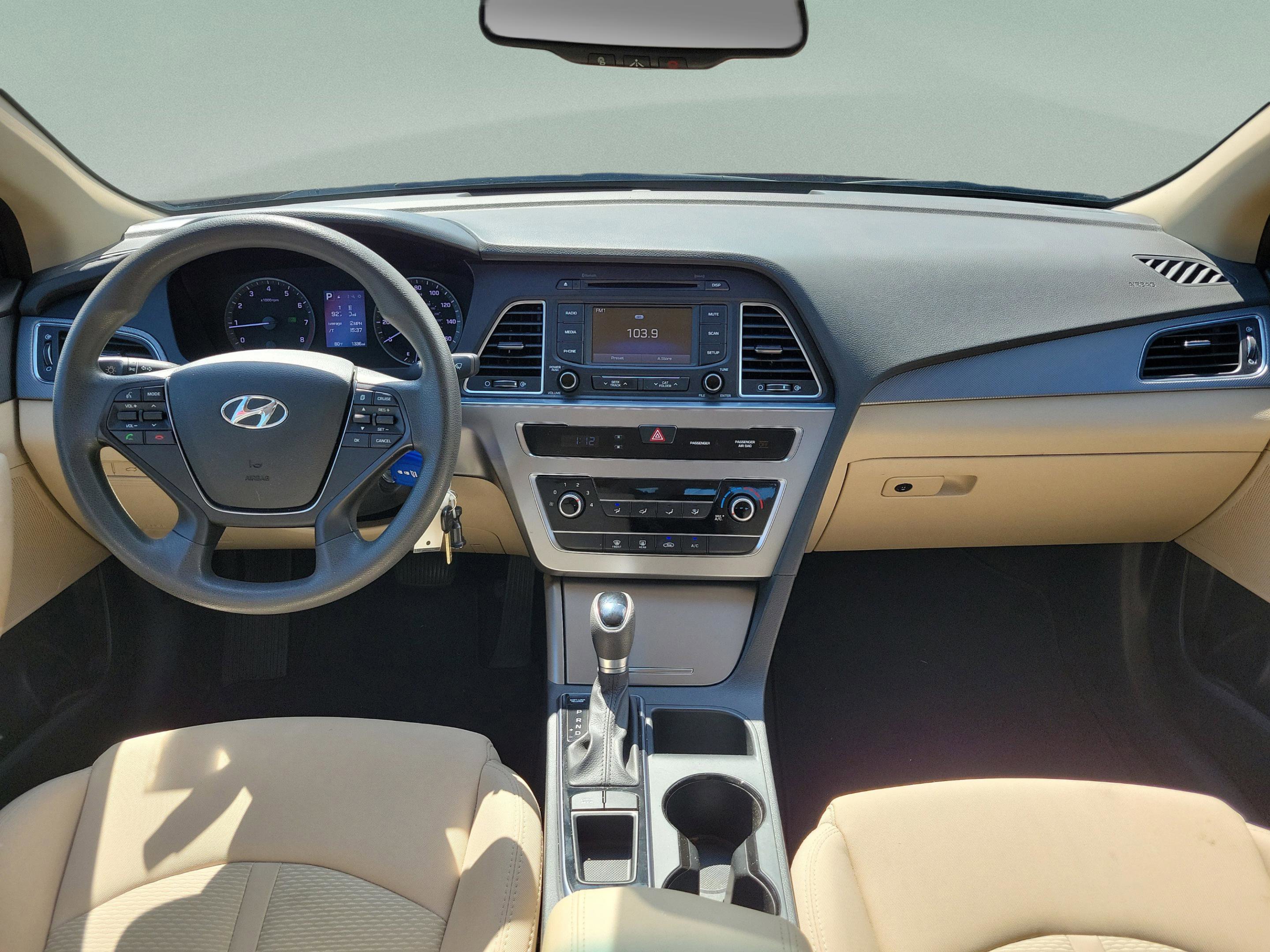 Used 2015 Hyundai Sonata SE w/ Option Group 09 image 22