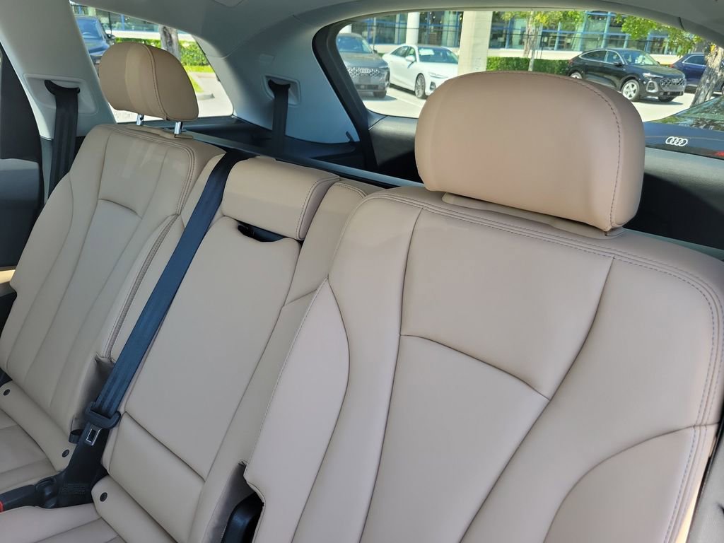 New 2026 Audi Q7 2.0T Premium image 27