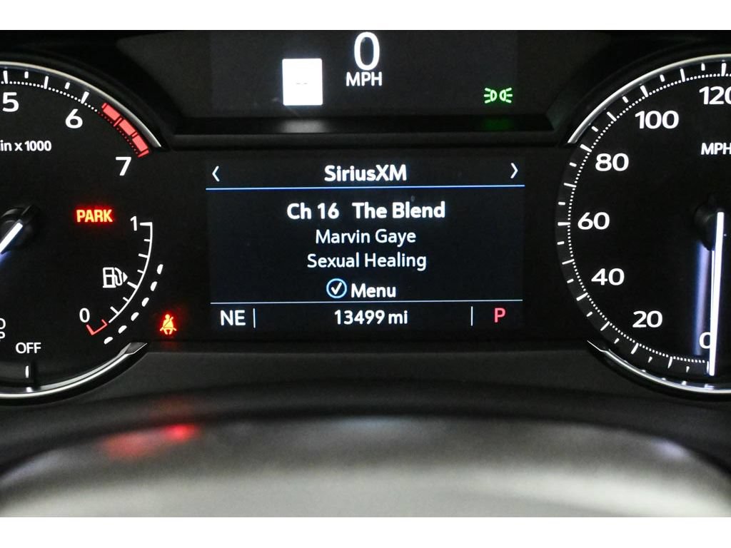 Certified 2023 Cadillac XT4 Luxury w/ Cold Weather Package FWD image 39