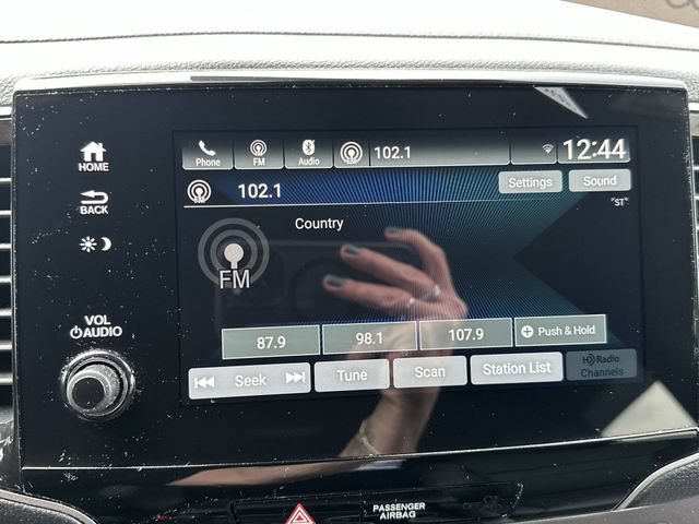 Used 2025 Honda Passport EX-L image 14
